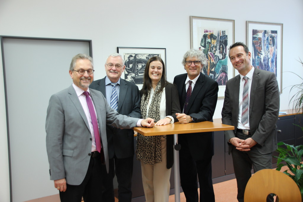 Hoher Besuch Vom Regierungspräsidium Stuttgart >> Wirtemberg-Gymnasium